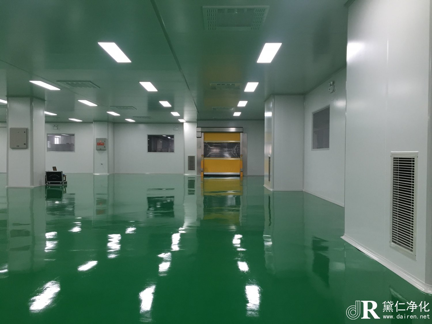 十萬級潔凈車間是否需要安裝高效過濾器?