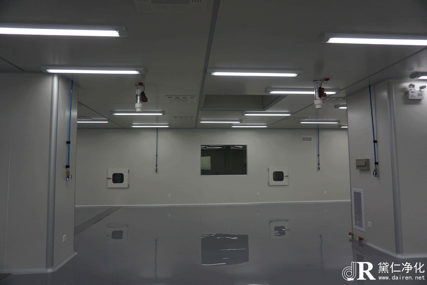 潔凈廠房設(shè)備電線管道如何布局?